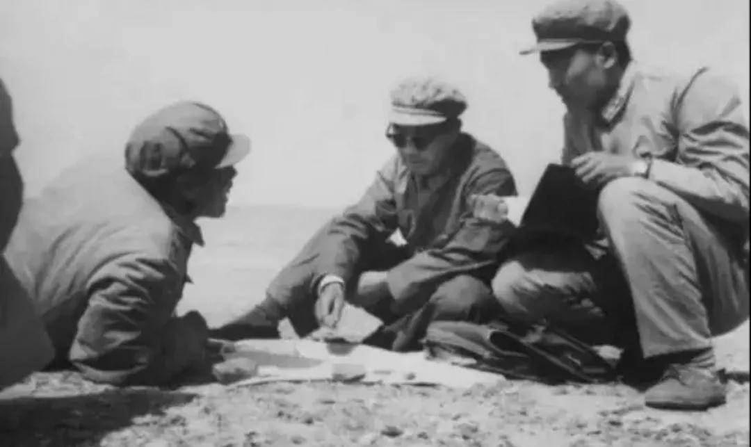 1964年，原子弹试爆前周总理问张爱萍：万一不响今年能再做一个？