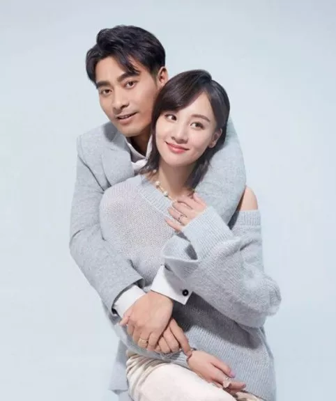 陈龙章龄之:闪恋闪婚闪孕,婚后9年无绯闻,一