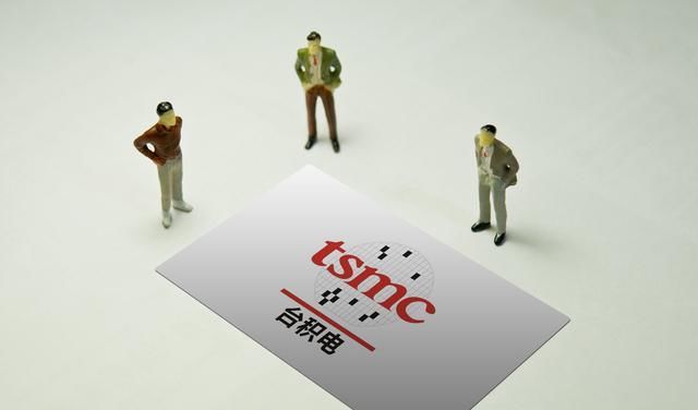 芯片�代工皇帝�台積電，利潤率超過蘋果公司！ 不只依靠光刻機