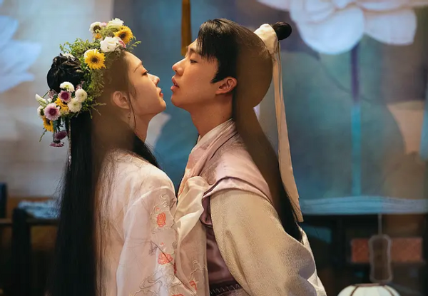 宋轶的“清醒”，撕开了多少中国女明星的“遮羞布”？