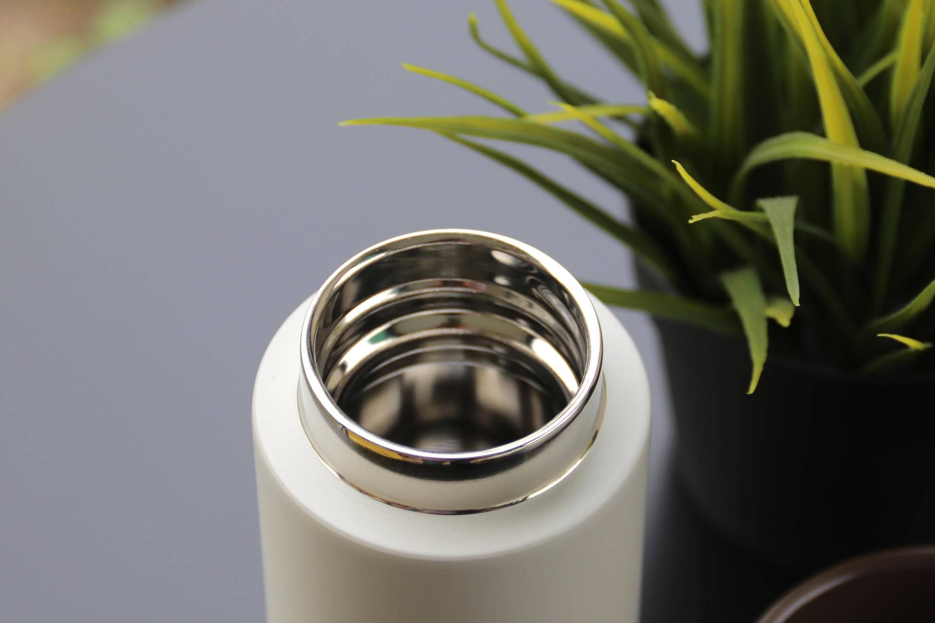 今天你喝水了吗？德国Simita施密特人工智能物联网保温杯