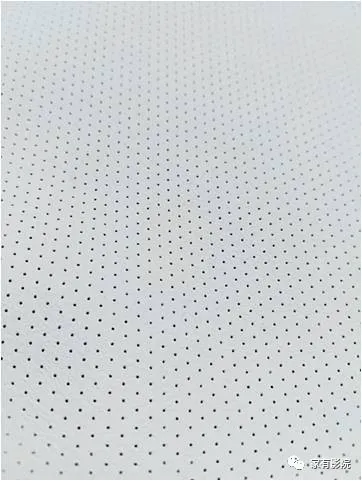 超级容易被忽视的部分！专业家庭影院的幕布选择指南