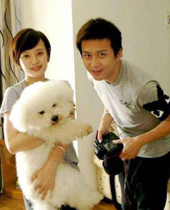 翻车了！邓超结婚纪念日秀恩爱引争议，孙俪的