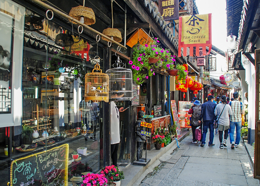 上海的百年老街，至今400多年历史，免费开放，深受当地人欢迎