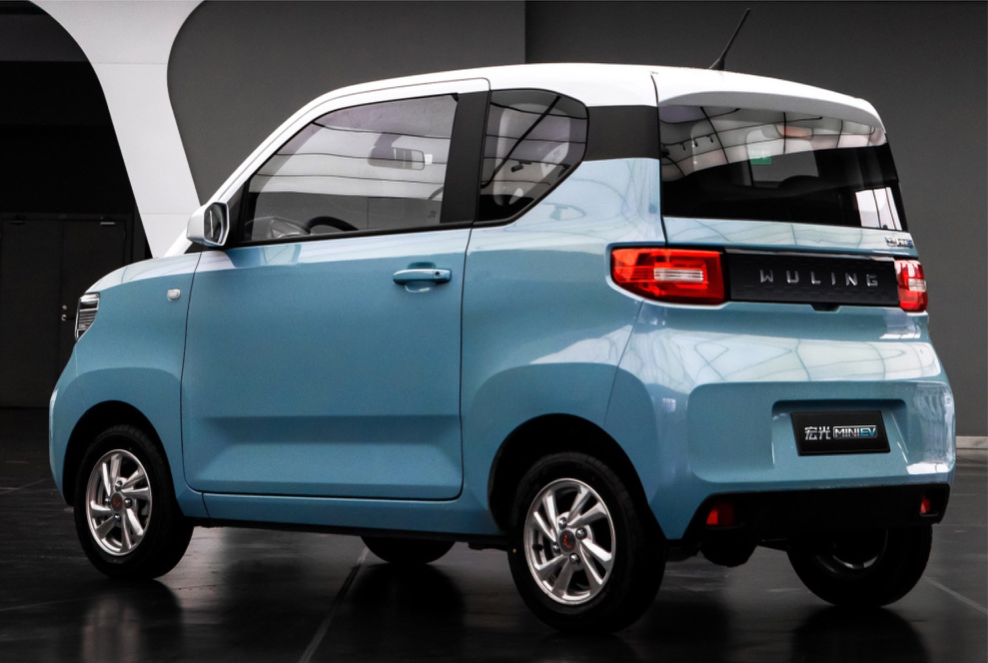 MINI EV无法申领“绿牌”，谁的损失更大？