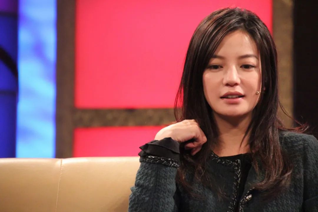 赵薇风波后首次发声！自曝在北京的家人身边，澄清跑路传闻