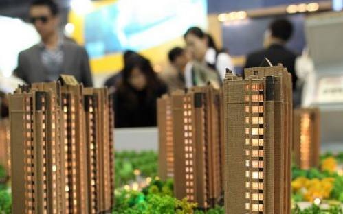 有1000万的存款，每年利息只有40万，投资又怕失