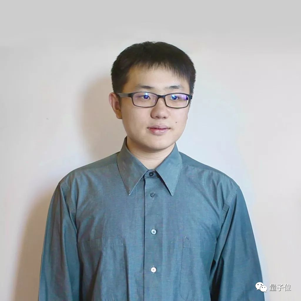 妙哉！那個用文言文編程的小哥，從28萬行唐詩中找出了對稱矩陣