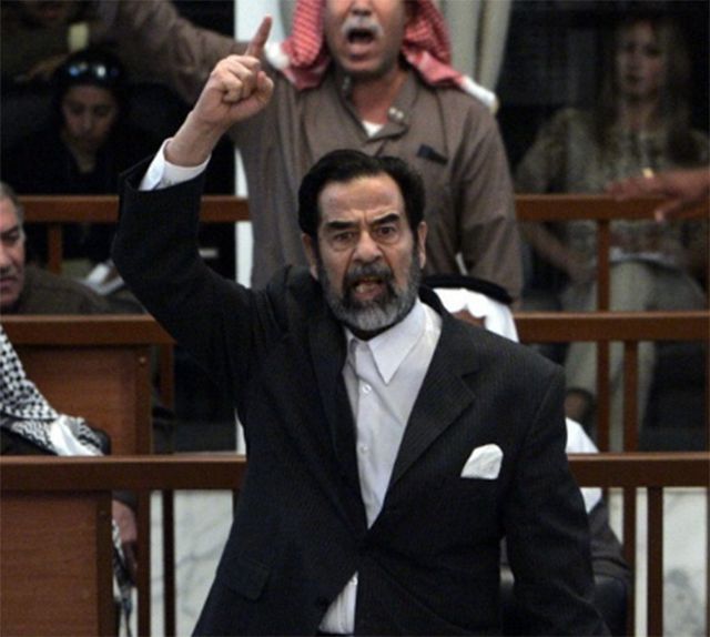 如果萨达姆不打海湾战争，实行亲美路线，结果