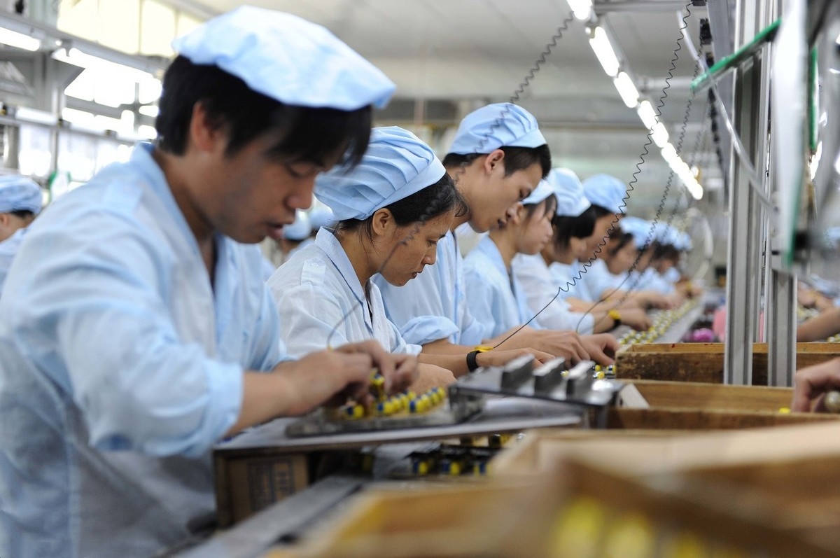 降低前线员工薪水，引来“离职潮”，制造业到底在干什么？