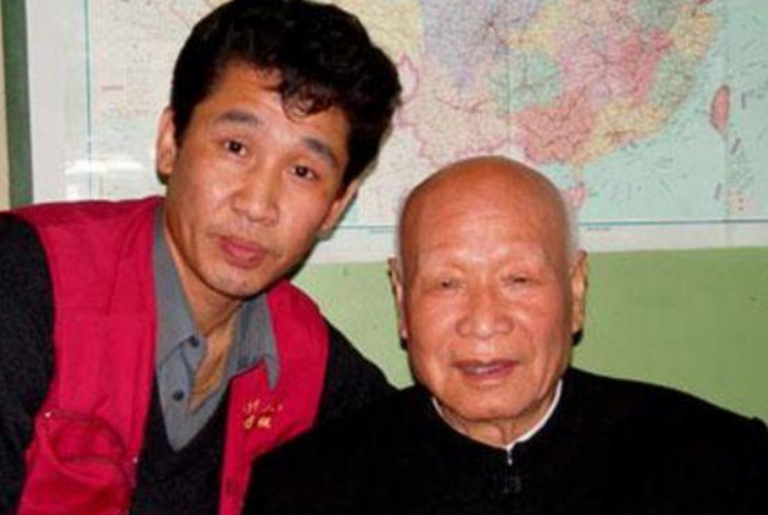 ��ϯ������ϵ�������Եף�����û��֪��������ȴ�ܳ���