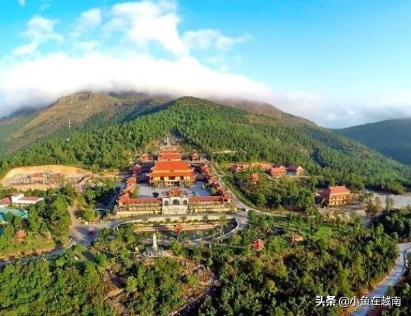 《走进越南》51期：越南广宁省靠近中国哪里？东