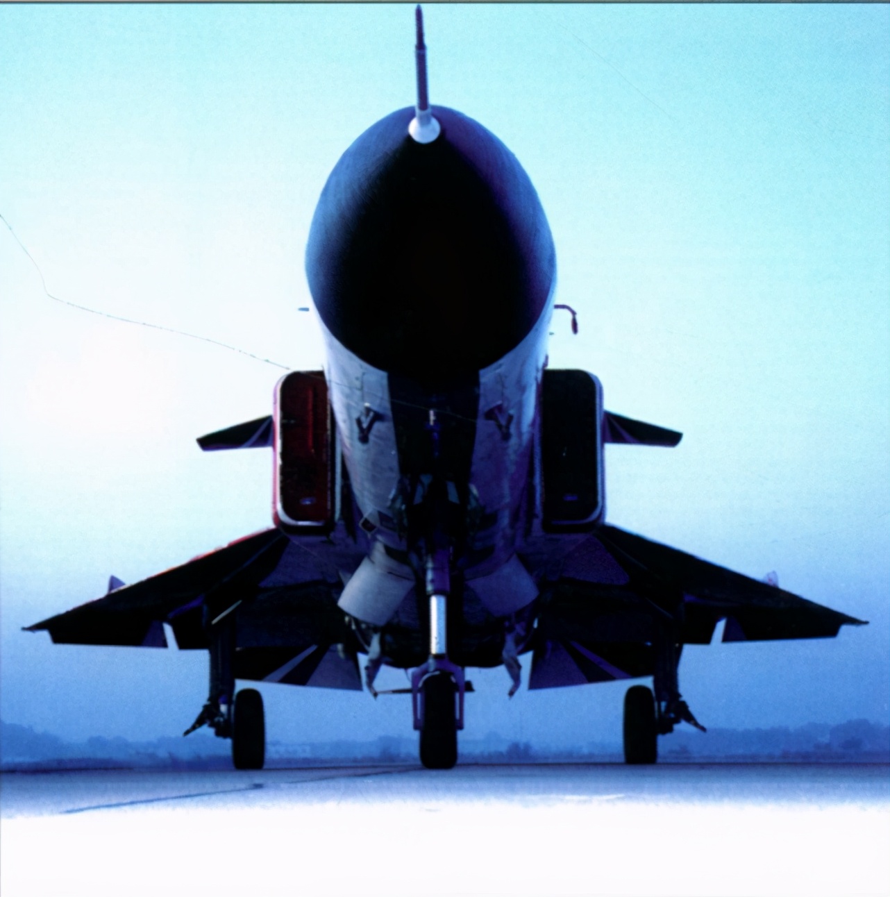 This J-8 is actually a three-wing fighter!Have verified key technologies and clicked on the alternative fifth-generation machine technology tree