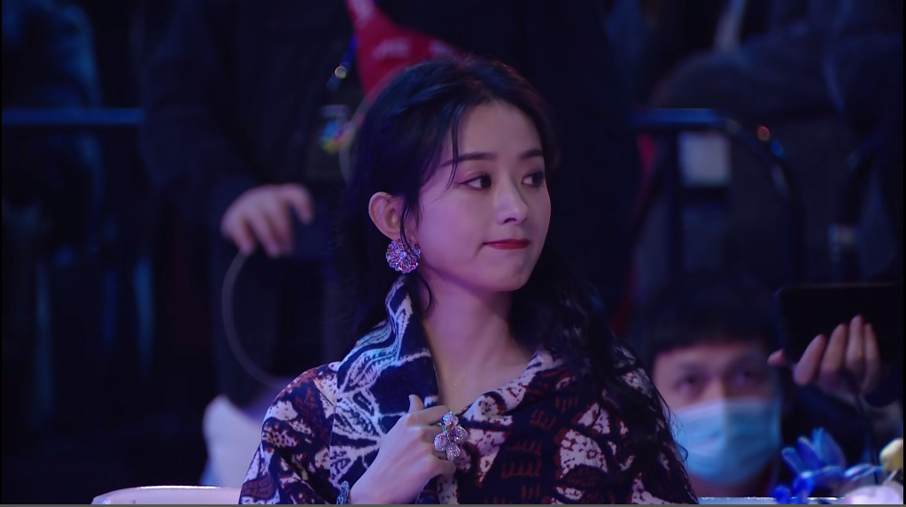 有人暗暗发糖，有人尴尬互动，星光大赏内场真