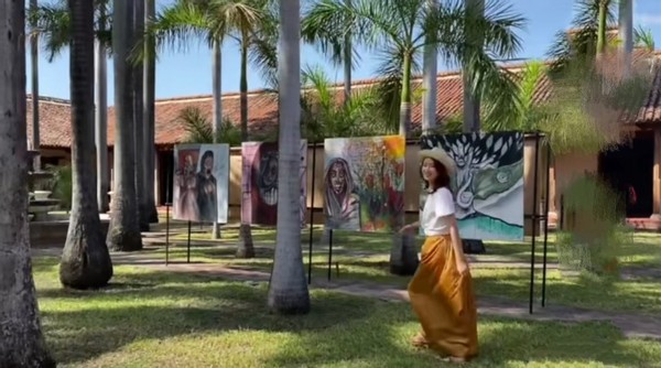 陈赫前妻在国外买房定居！直言美好生活在向她