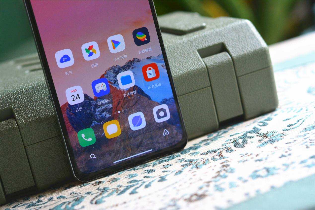 Redmi K40真机上手体验，三个优点一个缺点，网友没想到