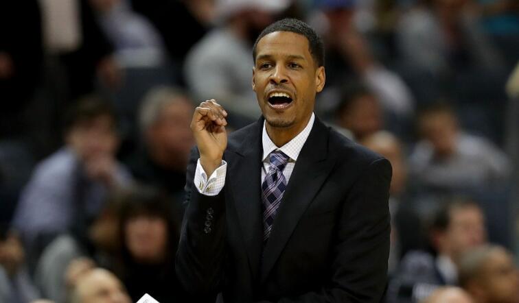 哈登違規被禁止參加首次合練！火箭3新援亮相，沃爾帶來好消息