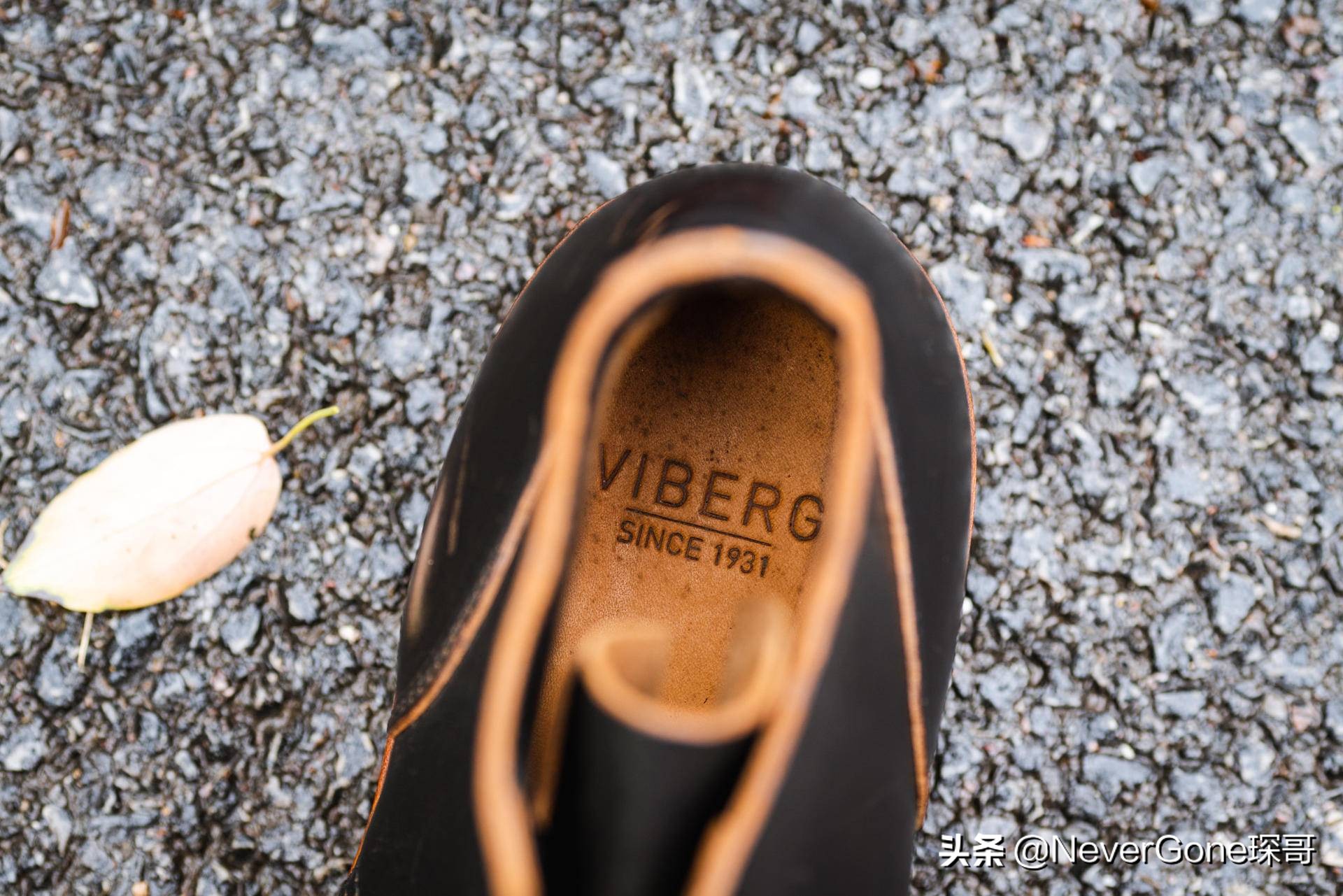 搞双“奢侈品”工装靴穿穿吧——Viberg 2030 固特异版本