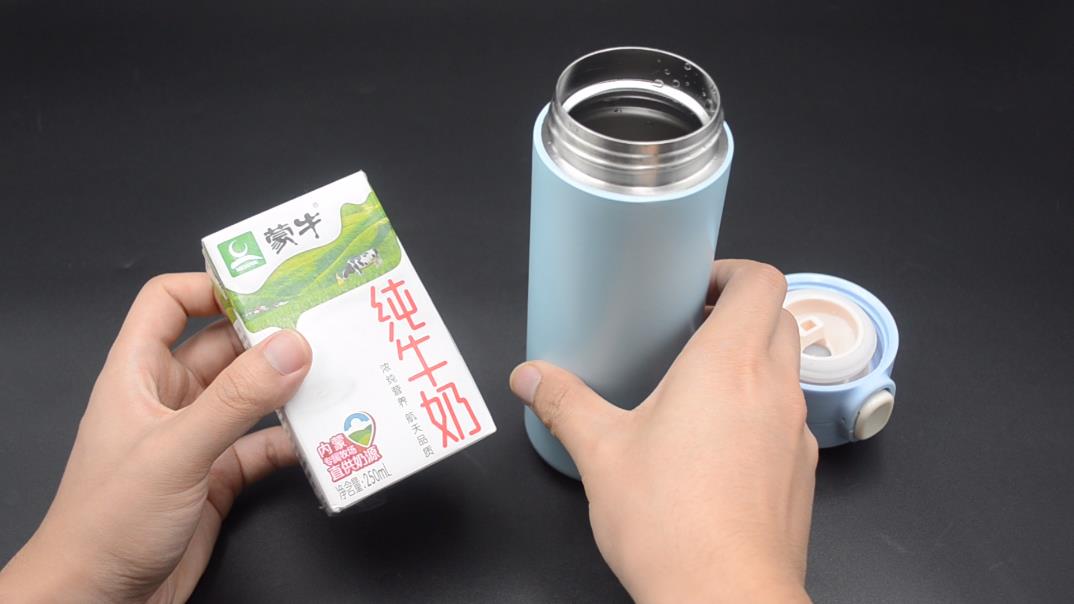 保溫杯不能裝4種飲品，可能有些人一直在犯，看完快叮囑家里人