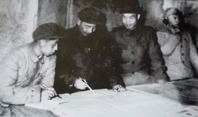 上甘岭之战，战将秦基伟：15军流血不流泪，打光