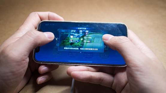 iPhone 12最佳Magsafe充电备选——努比亚无线充电器