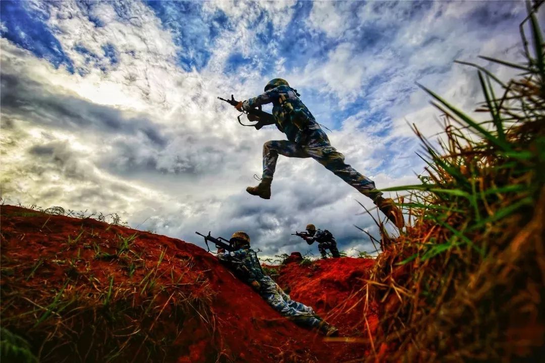 如果在服役期间，因身体问题被退回原籍，算退