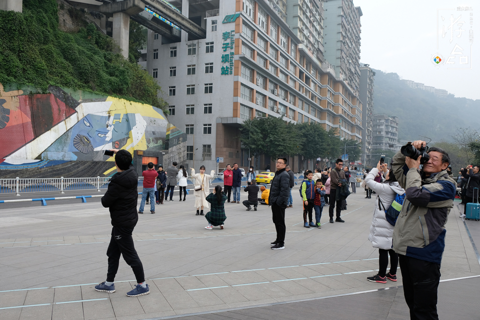 重庆成为网红城市，与地形紧密相关，但对于“魔幻”，都理解错了
