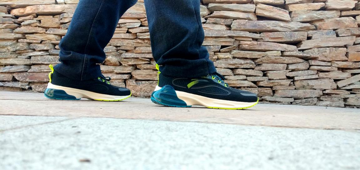 咕咚与安踏的碰撞｜支持运动大数据的国民跑鞋，创1.0深度体验