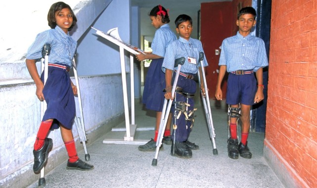 已故黑人妇女的癌细胞，已分裂达5000万吨，分布