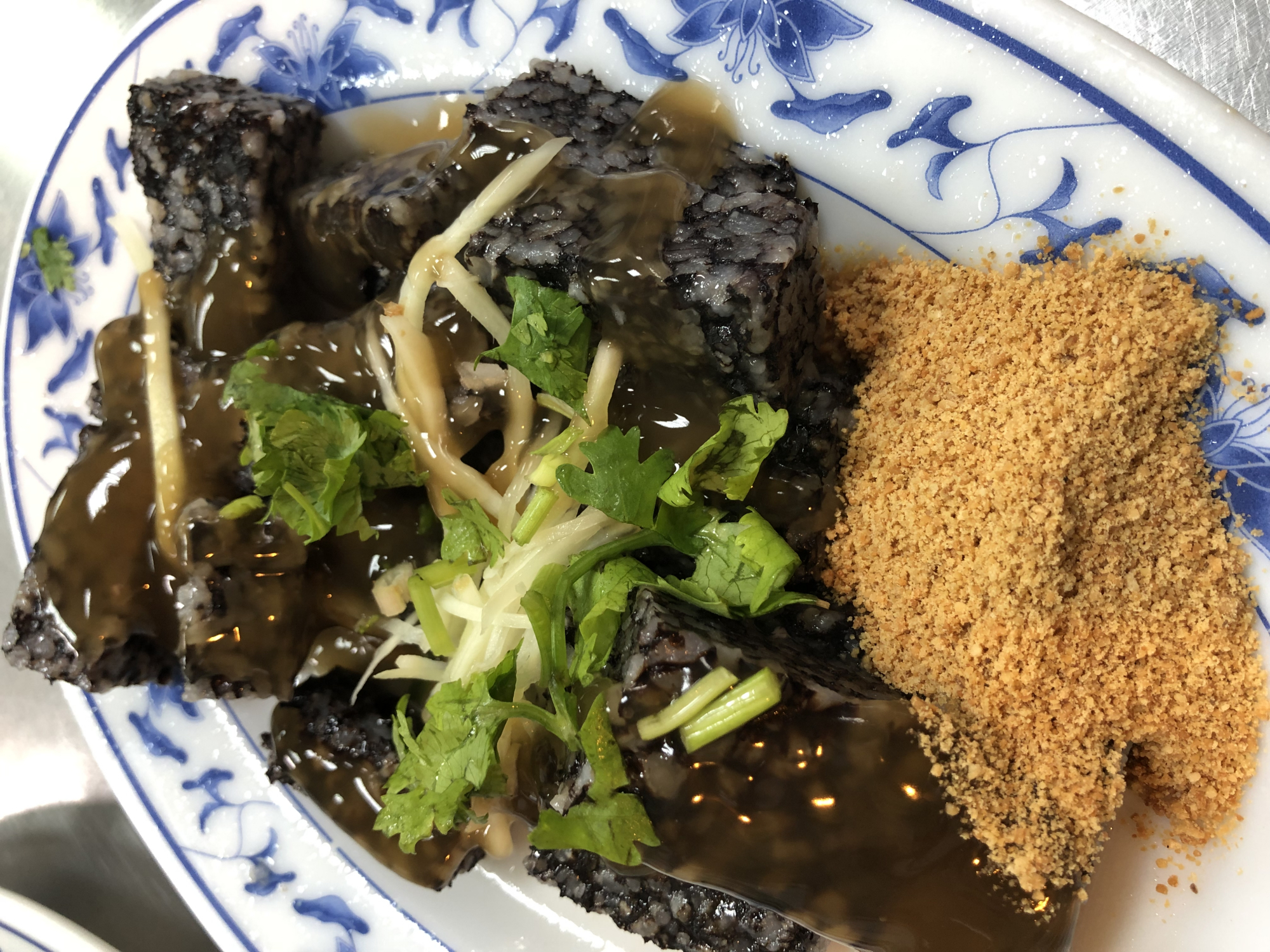 原来正版台湾卤肉饭，没有卤蛋，没有青菜，一点也不奢华