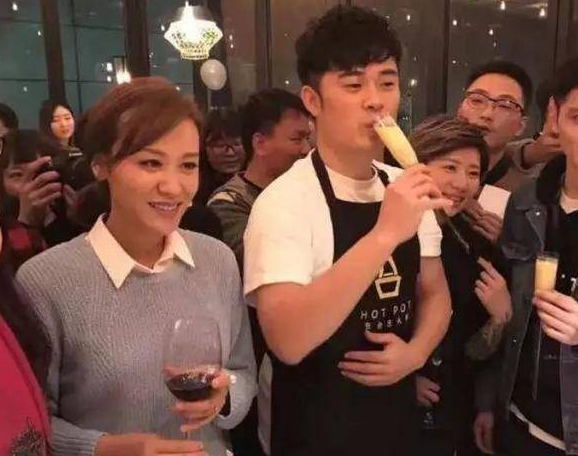 在影视圈赚钱还不够？不少明星开始做这事，你有没有去消费过？