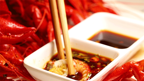 2020年夏天最爱小龙虾盘点！这5家吃完就想嗦指头