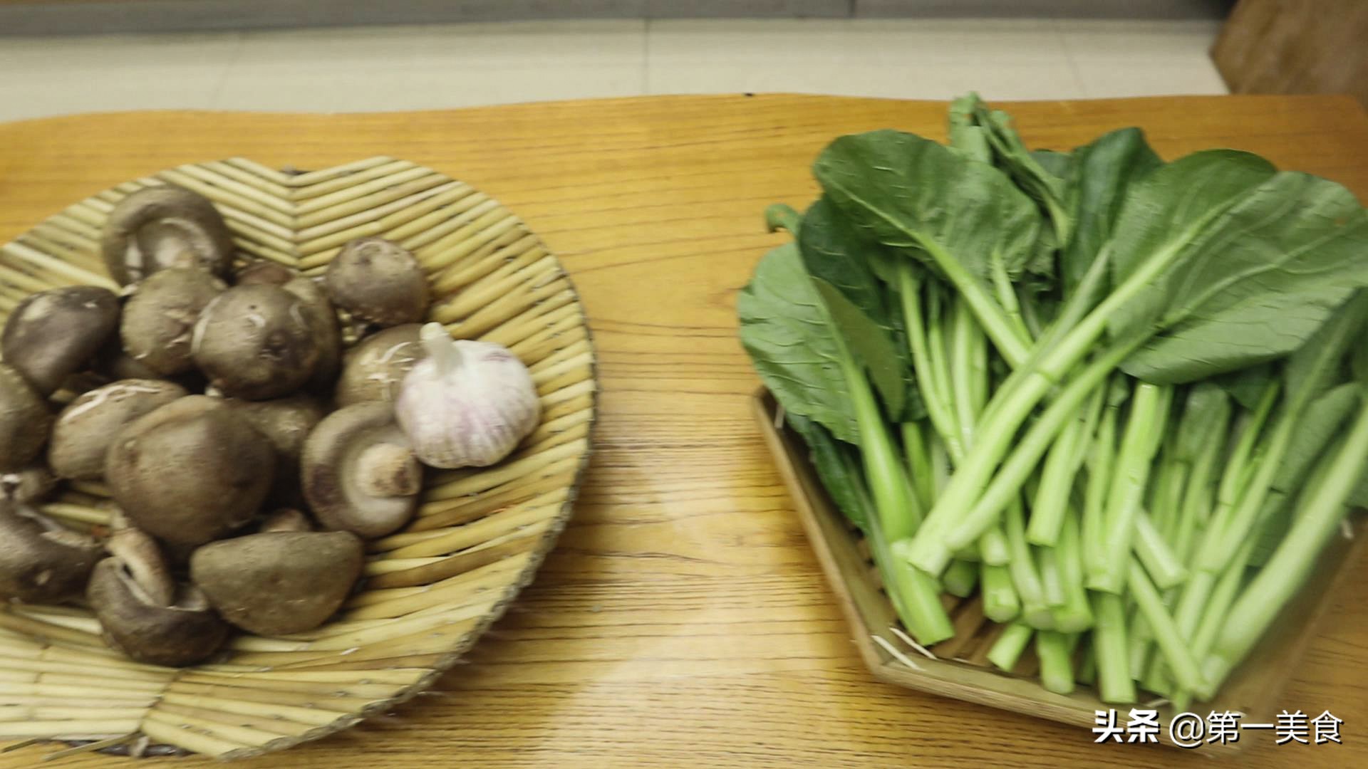 图片[2]-香菇菜苔做法步骤图 上桌连汤汁都没剩下-起舞食谱网