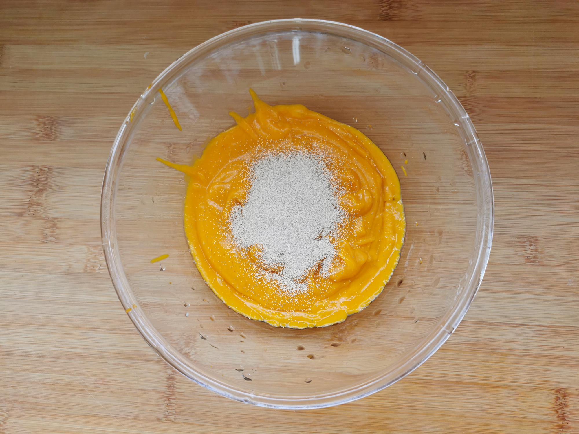 用南瓜山藥做饅頭，一次發酵，不加一滴水，全程只需30分鐘