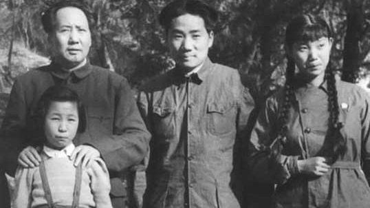 戎马一生的毛主席，一生竟有“五怕”，晚年更是因此寝食难安