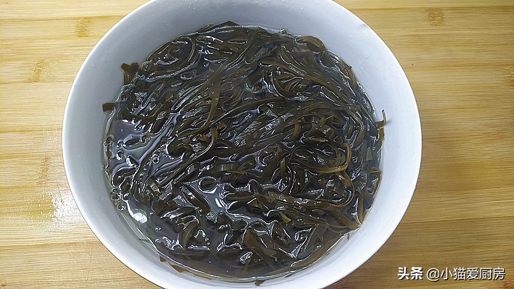 图片[7]-海带丝好吃的做法 简单易学 味道酸辣 开胃下饭 一大盘不够-起舞食谱网