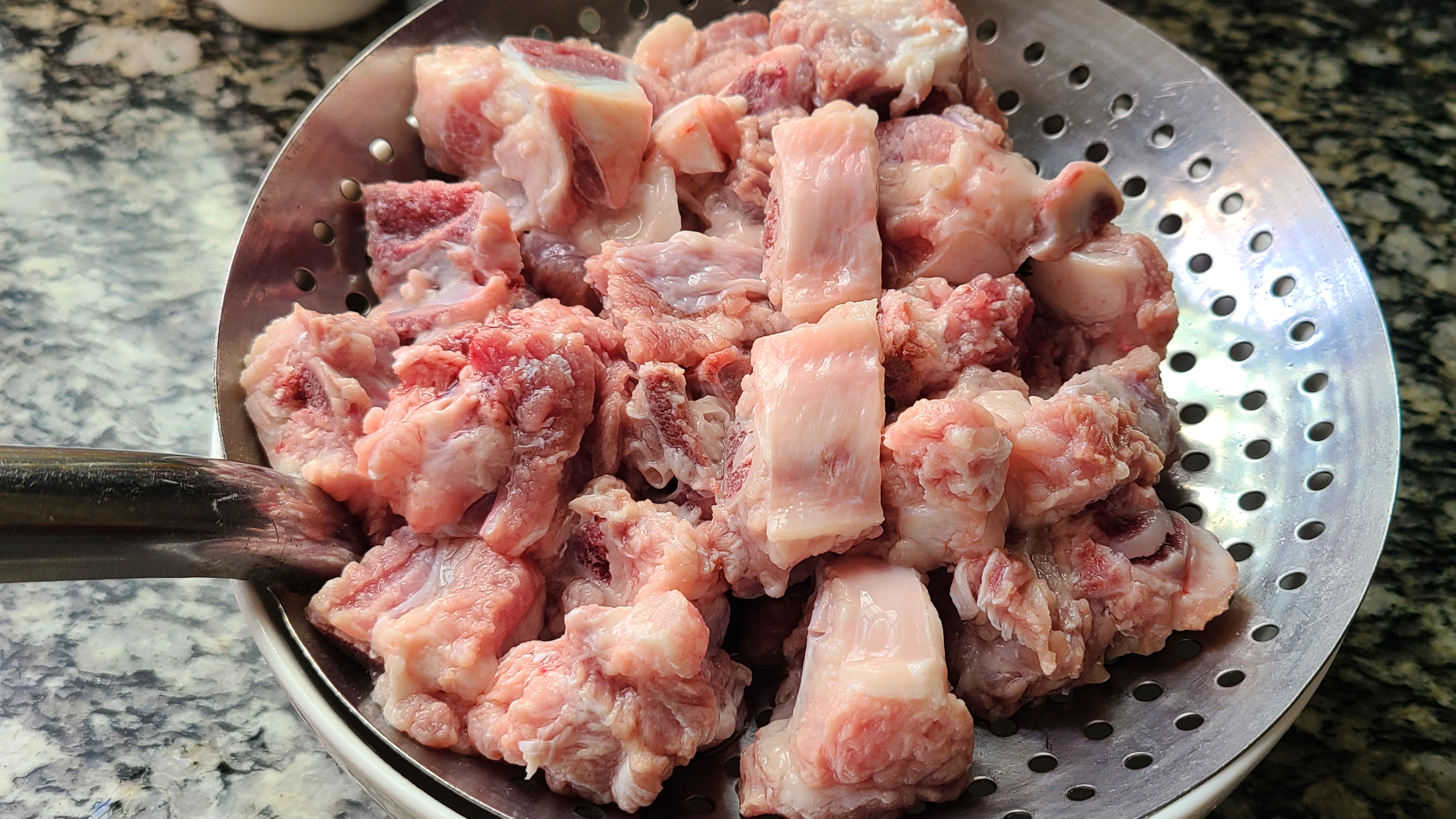 吃了這麼久排骨，還是很喜歡這種做法，簡單好吃味道濃