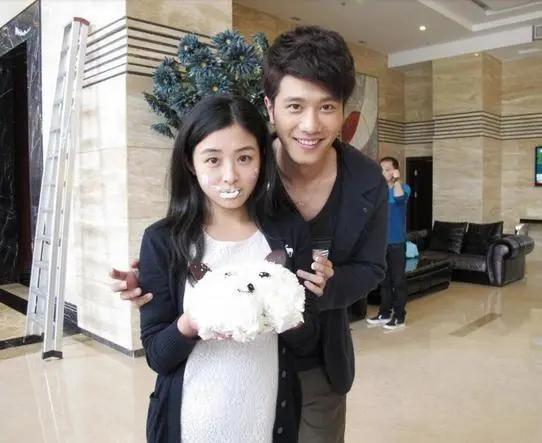 Leather pants seduce minors; Peng Guanying and Zhang Hanyun enter into marriage? - iNEWS