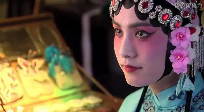 杨幂为马天宇庆生，都34岁了谁都带不红？娱乐圈