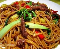 摆地摊卖什么是一年四季都可以卖并且生意有保障的？