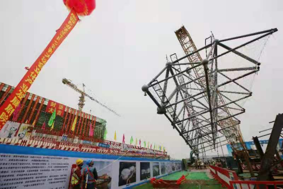 大运会剧院项目封顶 成都大运会进入倒计时