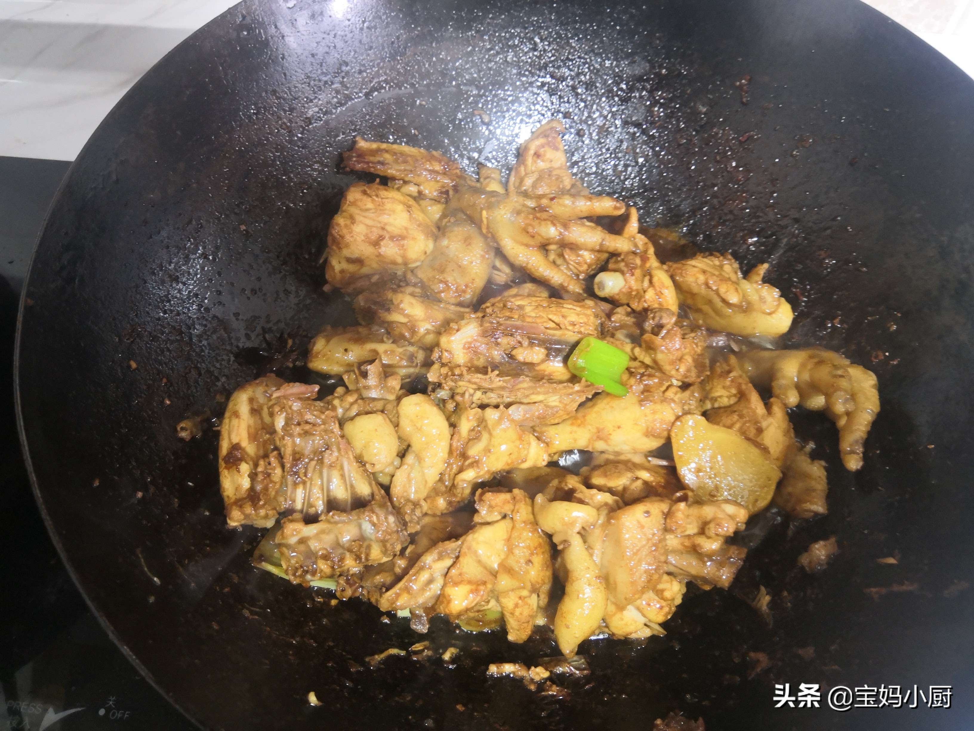 雞肉這做法，孩子最愛吃，菜香肉嫩香噴噴，好消化身體棒