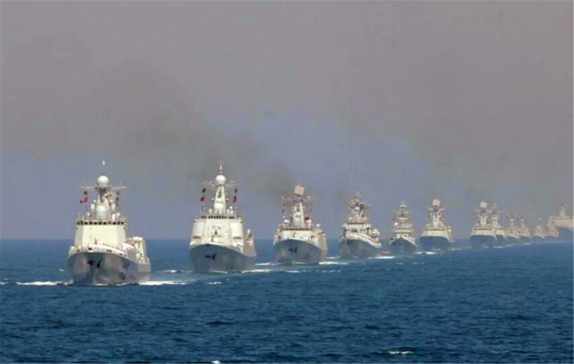 2025年中国海军会有多强大？美媒评估后：将超越