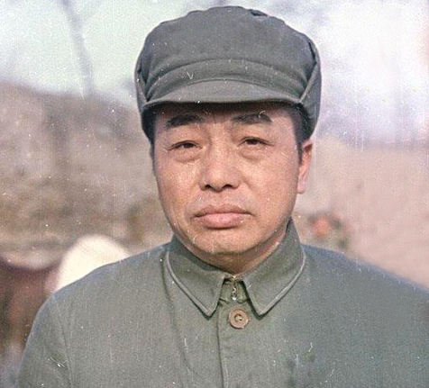在抗战时期，陈赓能吃得起肉，为什么彭老总却没钱吃肉？