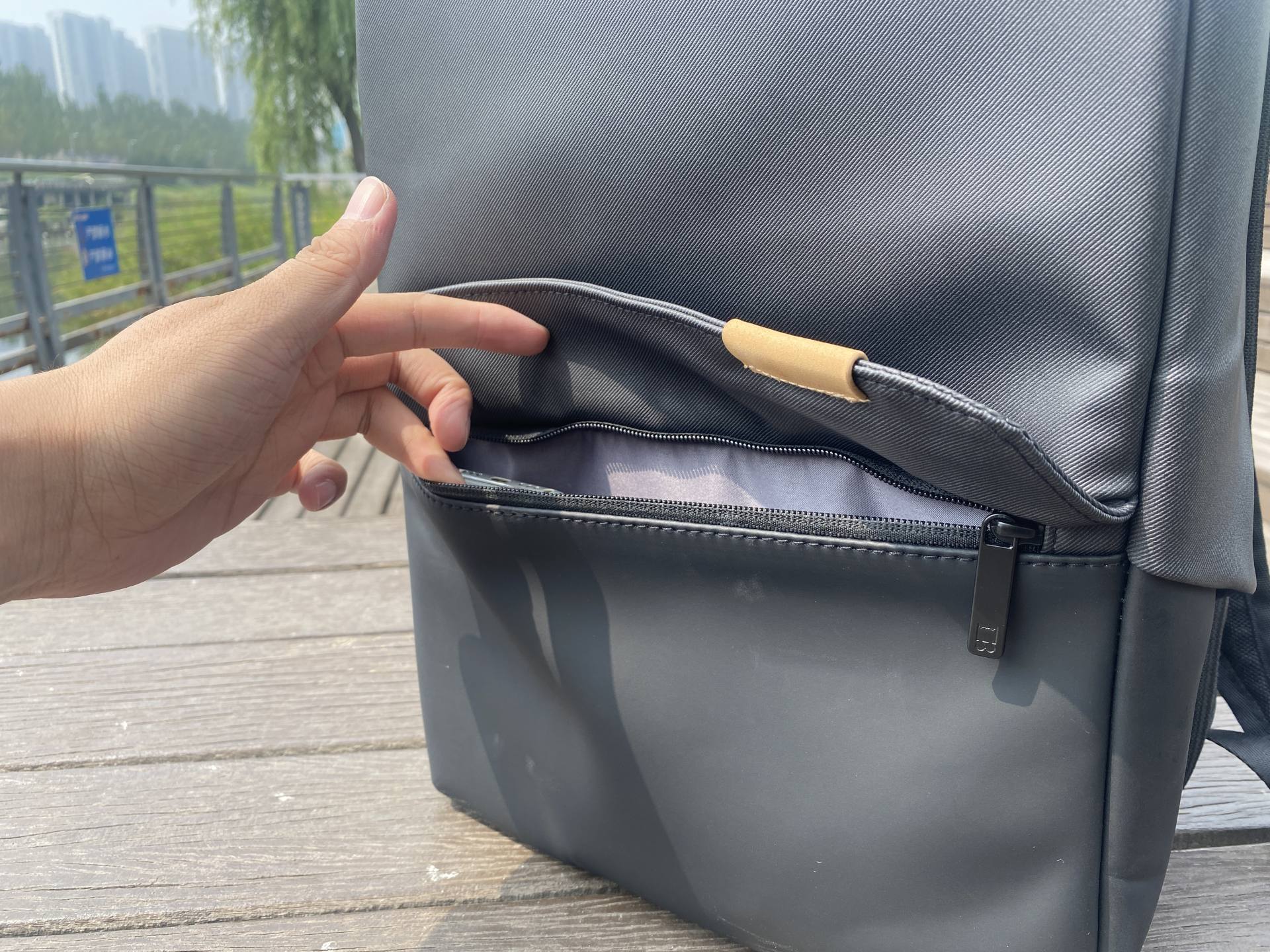 精致有型，超实用的地平线8号零感背包体验