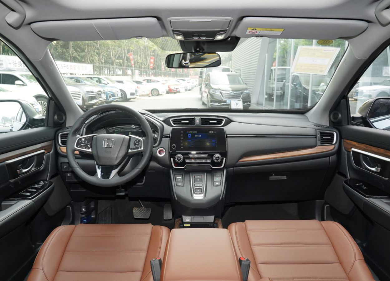 这家用SUV真好，1.5T最大193马力，开十年没问题