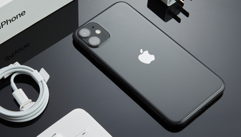 2020年销量最高的10款手机：iPhone 11第一