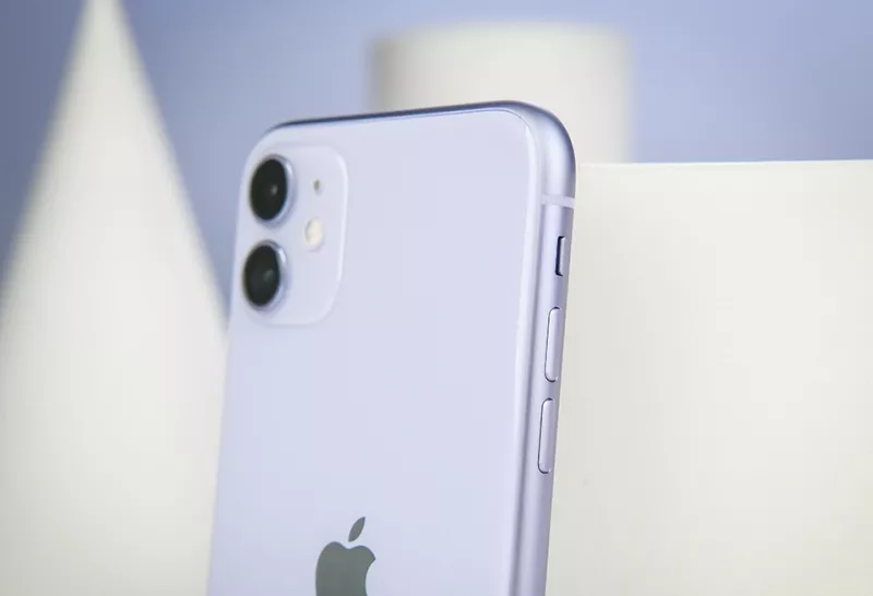 iPhone 11 128GB仅售4599元？看起来好香，网友：全都