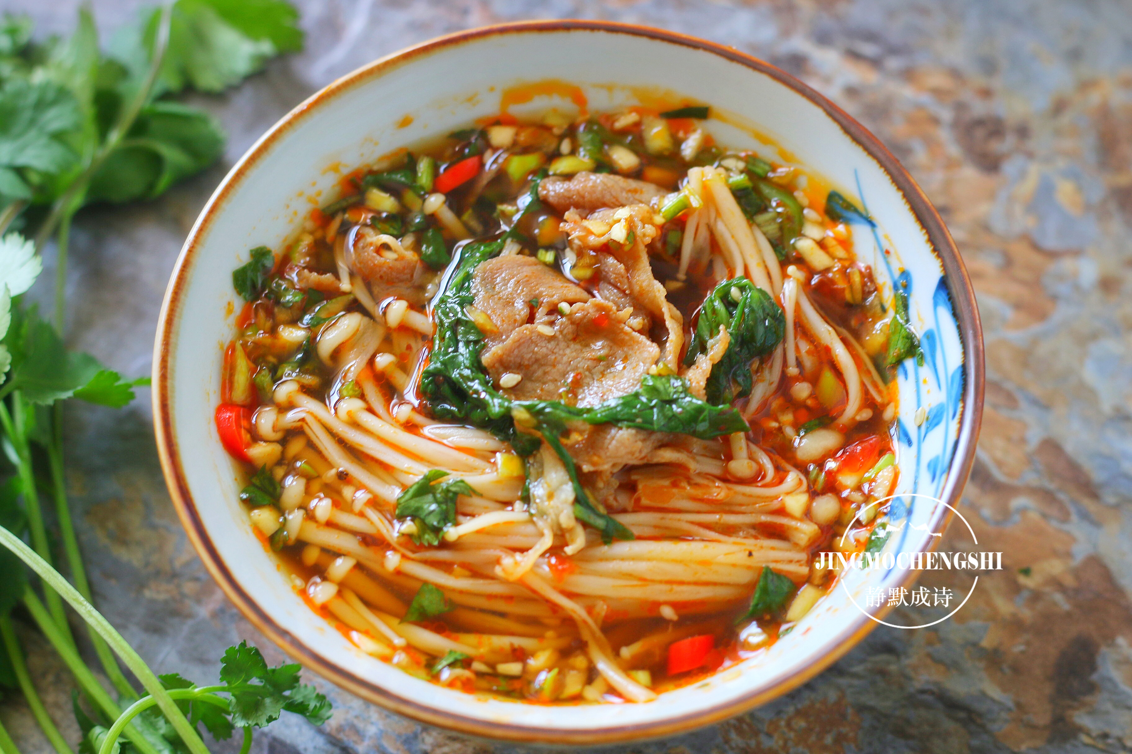 教你做萬能蘸料，涼拌菜涮火鍋都可以，怎麼吃都香