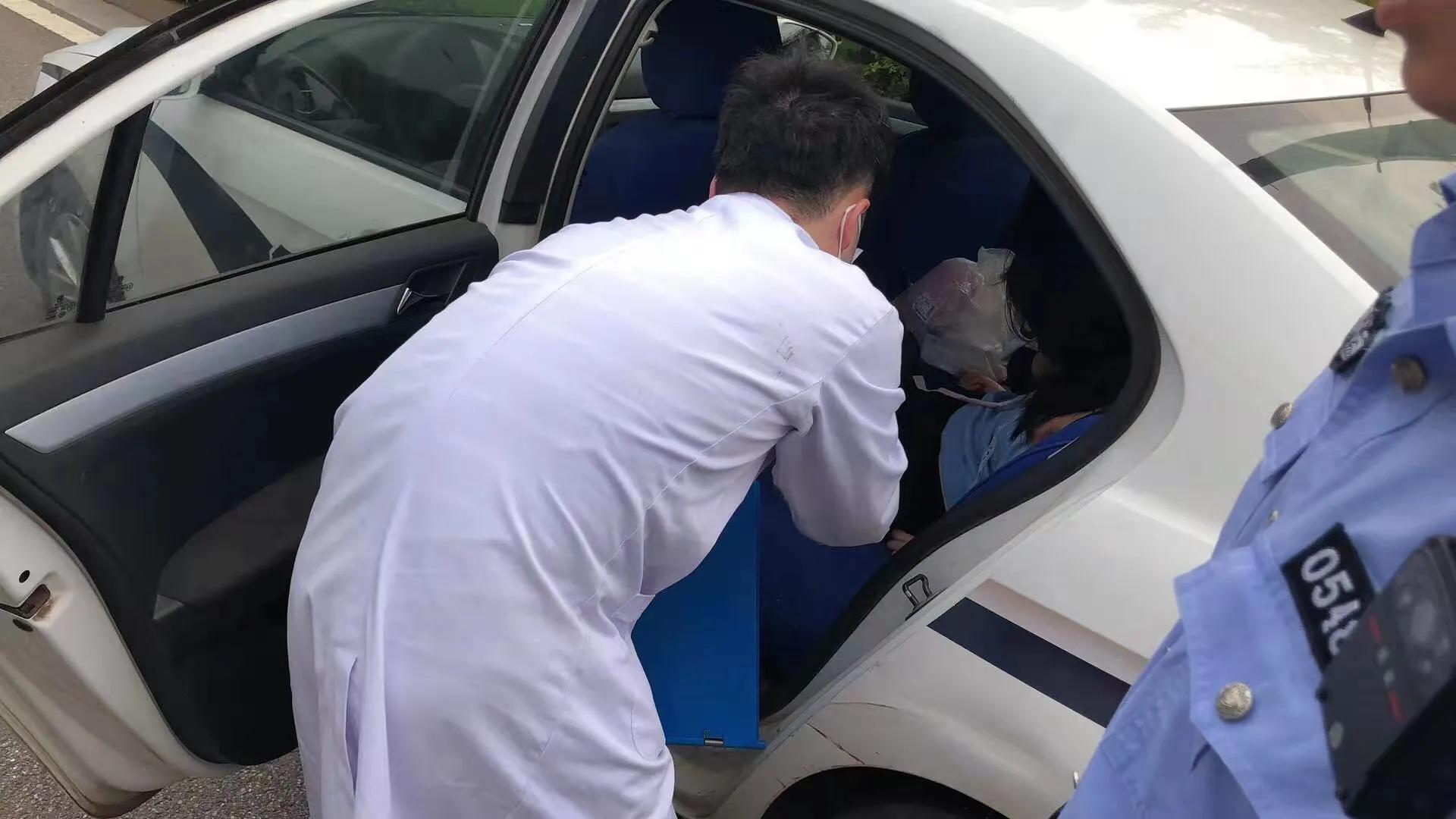 湘潭九华快警站开启“生命接力“，成功救助一名轻生学生